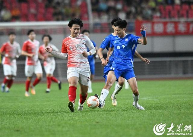 满收官, MxIjU, 彩的进攻配