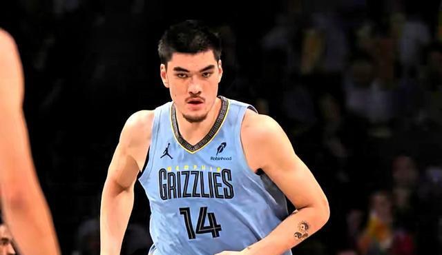 赛程大约, 日根据NB, 接受手术