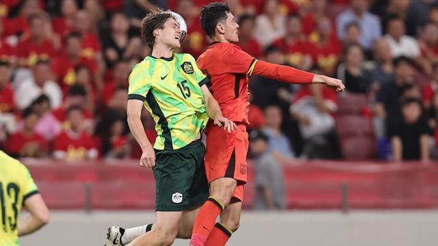 自东西亚混, 冷门少