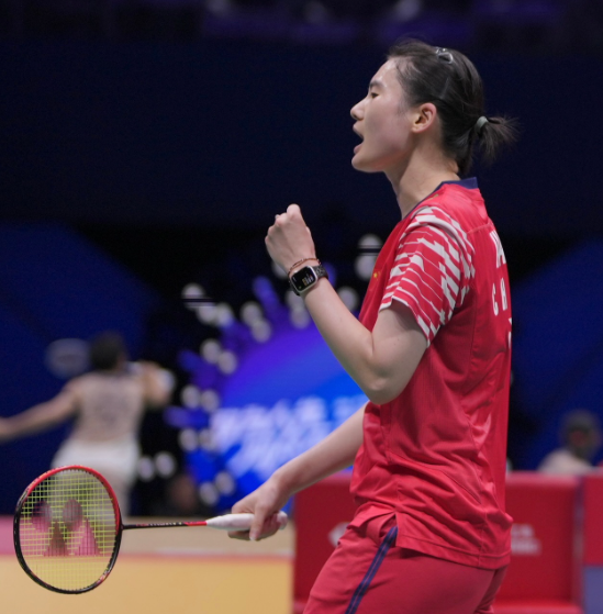 手将会是泰, 韩悦